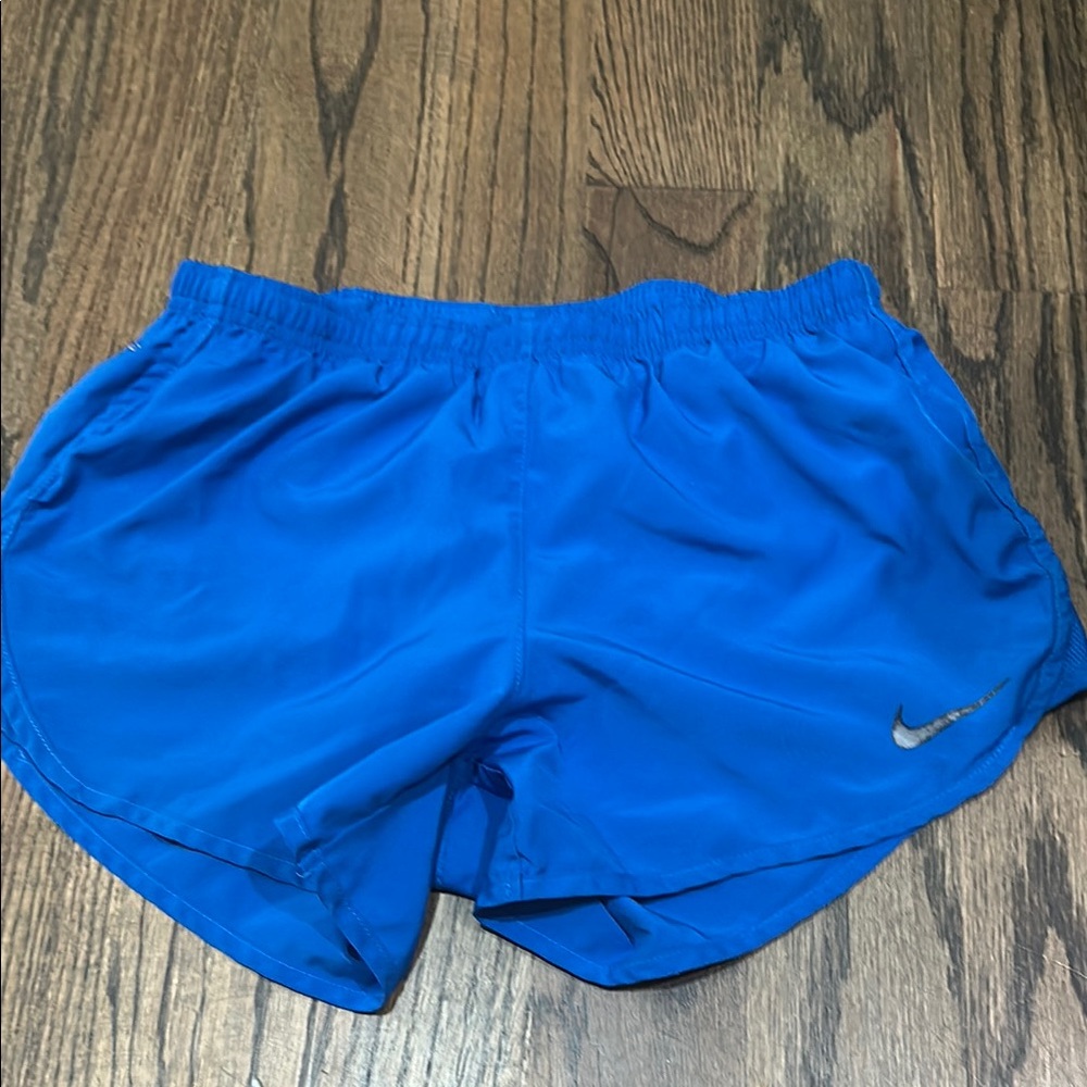 Blue Athletic Shorts with Moisture-Wicking Fabric and Elastic Waistband
